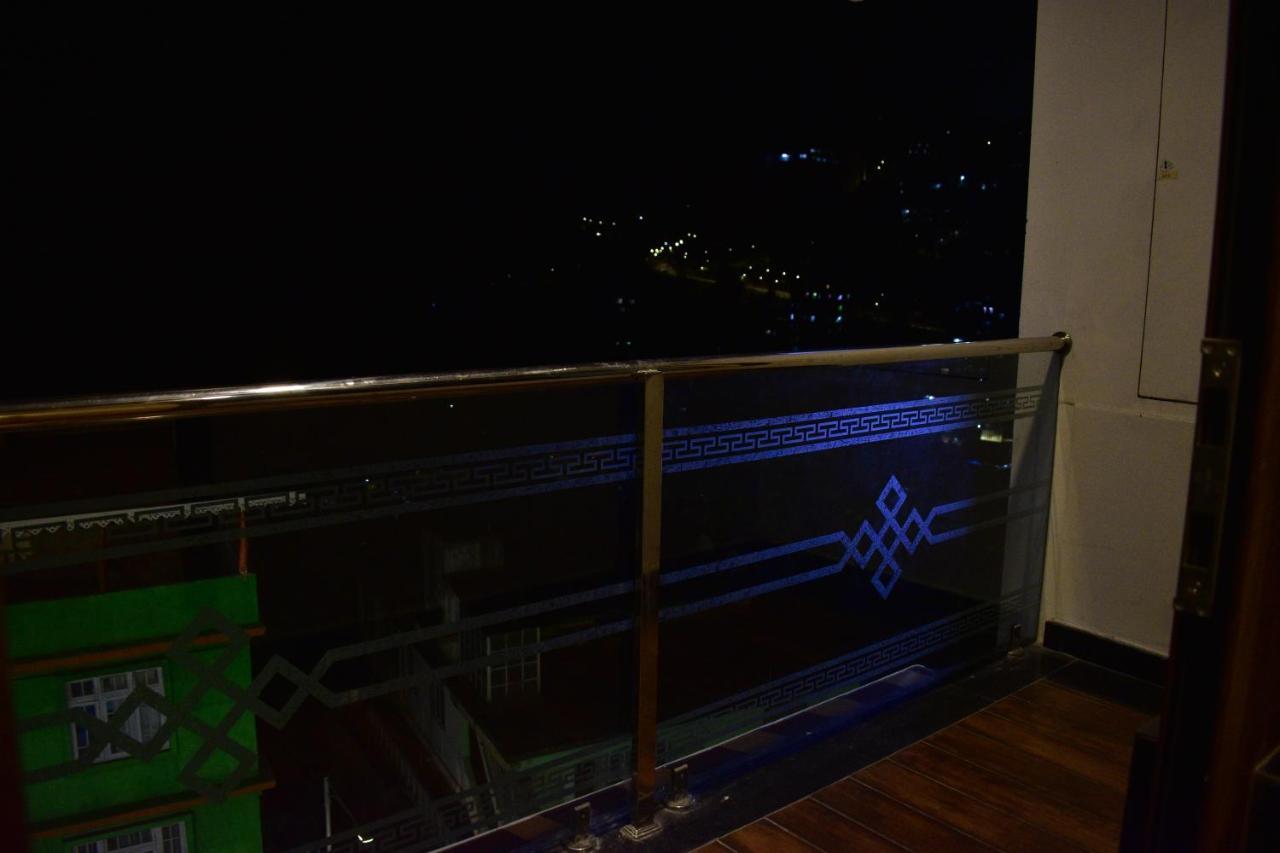 Hotel Montana Vyoo Namchi Bagian luar foto