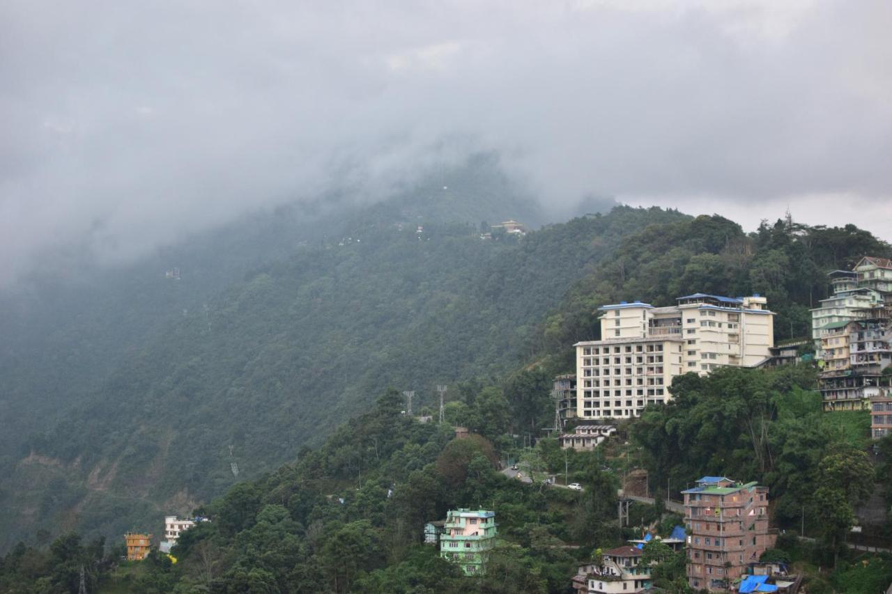 Hotel Montana Vyoo Namchi Bagian luar foto