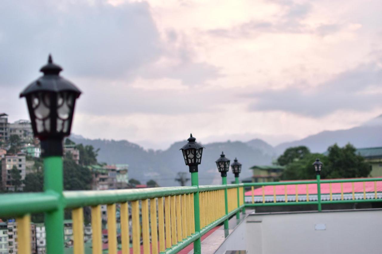 Hotel Montana Vyoo Namchi Bagian luar foto